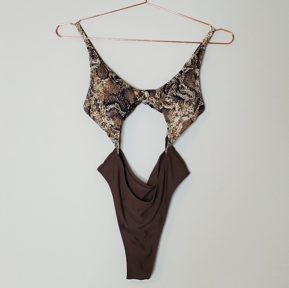 SEXY BROWN SNAKE PRINT SWIMWEAR - Picture 2 of 8